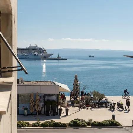 Paparazzi Lägenhet Split